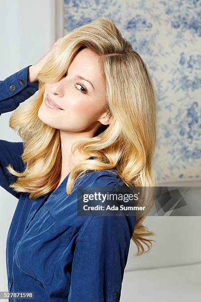 portrait of happy young woman - hair parting stockfoto's en -beelden