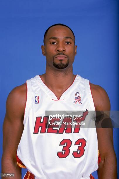 Alonzo Mourning Nba Photos and Premium High Res Pictures Getty Images