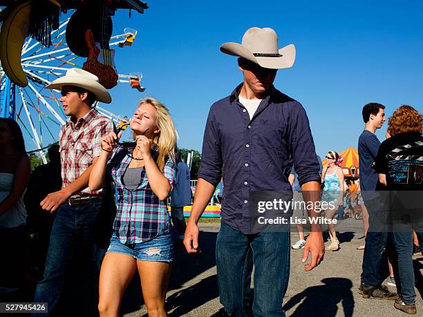 Locals at the Medina County Fair in Medina, Ohio on August 1, 2012. Photo by Lisa Wiltse