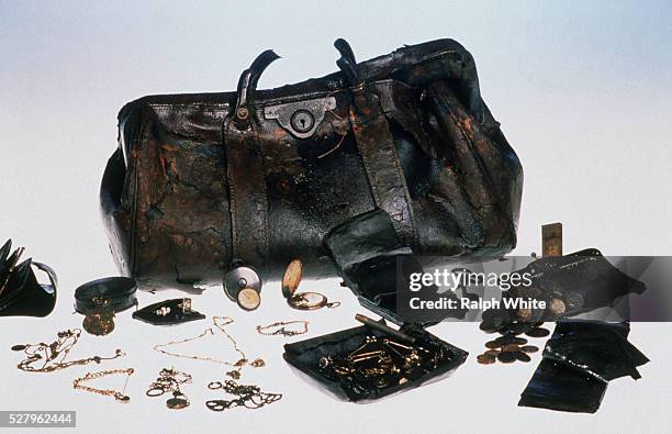 91 Titanic 1985 Stock Photos And High Res Images Getty Images 91-titanic-1985-stock-photos-and-high-res-images-getty-images