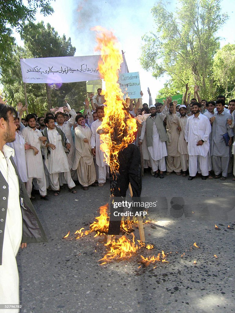 Afghan students from the Nangarhar Unive