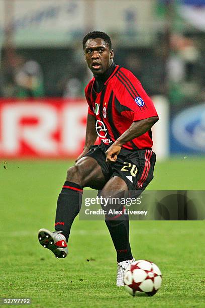 Clarence Seedorf of Milan in action during the UEFA Champions League Semi Final First Leg match between AC Milan and PSV Eindhoven at San Siro on...