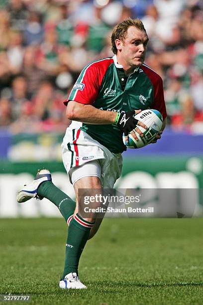 Andy Goode of Leicester in action during the Heineken Cup Semi Final match between Leicester Tigers and Toulouse at the Walkers Stadium on April 24,...