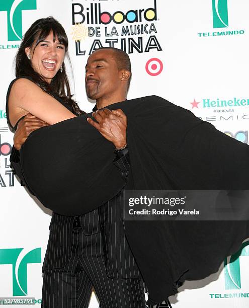 Ana Carolina da fonseca and Alexandre Pires during Billboard Latin Music Conference and Awards 2007 - Press Room at Bank United Center in Coral...