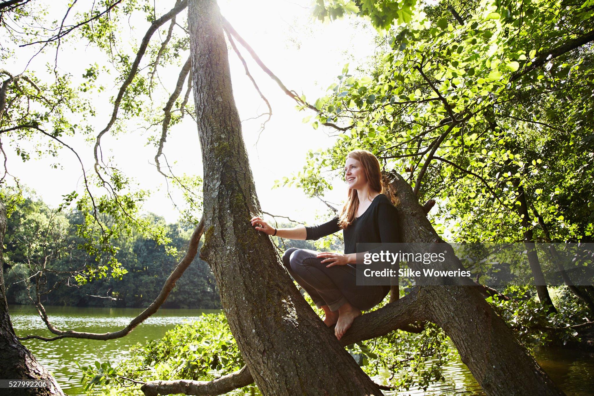https://media.gettyimages.com/id/527992206/photo/young-woman-sitting-relaxed-on-branch.jpg?s=2048x2048&amp;w=gi&amp;k=20&amp;c=N5rBVjOPEAqEIbSk_oSnMxPu75RZJhUu00YchF8xIP8=