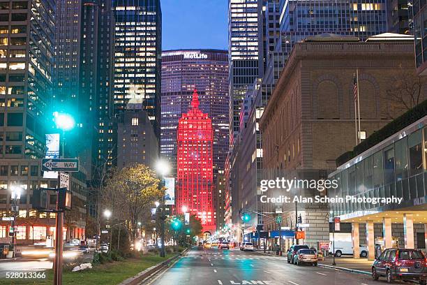 view of boulevard park avenue, manhattan, new york city, new york state, usa - park ave stock pictures, royalty-free photos & images