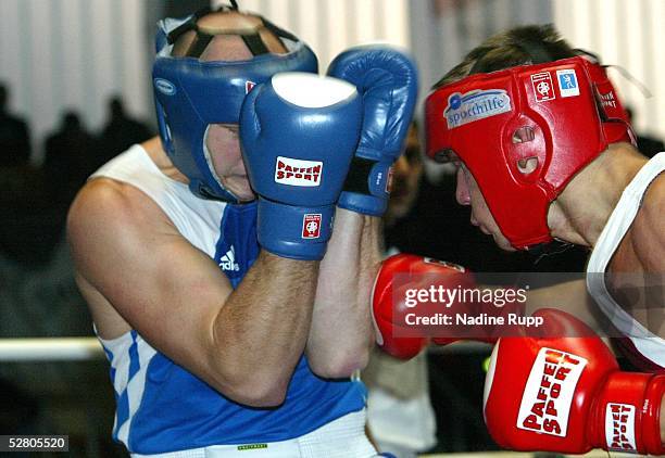 Deutsche Meisterschaften 2003, Wismar; Gewichtsklasse: 91 kg; Deutscher Meister: Stefan KOEBER , links: Alexander POVERNOV