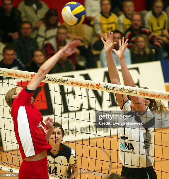 Bundesliga 03/04, Hamburg; TVF Phoenix Hamburg - Tus Braungold Erfurt; Zuzanna BANYAKOVA/Erfurt, Christina BENECKE/Fischbek