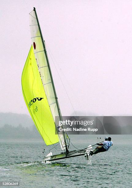 Volvo Champions Race 2003, Travemuende; Tornado; Darren BUNDOCK, Will HOWDEN