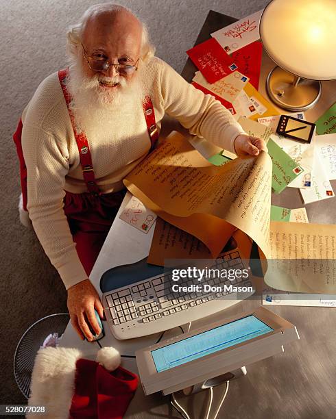 253 Santa Computer Screen Stock Photos, High-Res Pictures, and Images ...