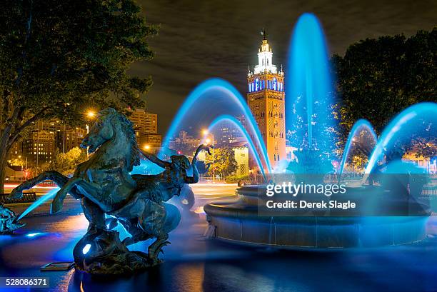 jc nichols fountain - royal blue - kansas city stock pictures, royalty-free photos & images