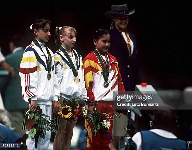 Pferdspringen Frauen/ATLANTA 1996 am 28.7.96, Simona AMANAR - ROM /MO Huilan - CHN /Gina GOGEAN- ROM
