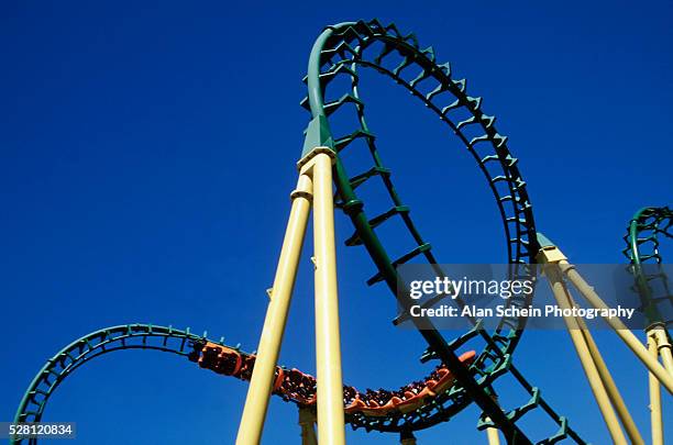roller coaster fun - rollercoaster loop stock pictures, royalty-free photos & images
