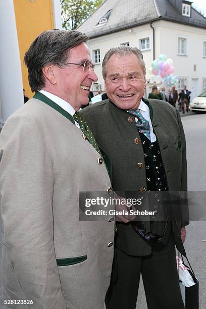 Elmar Wepper and his brother Fritz Wepper during the wedding of Sophie Wepper and David Meister outside the registry office at Mandlstrasse on May 4,...
