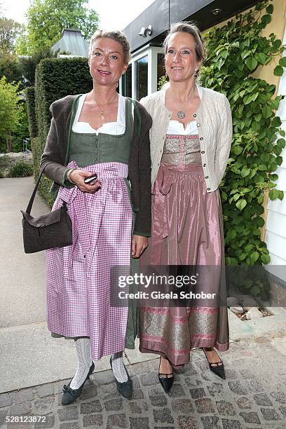 Stefanie Haag, daughter of Angela Wepper and Ferfried von Hohenzollern, half sister of Sophie Wepper and her sister Valerie Brenske, daughter of...