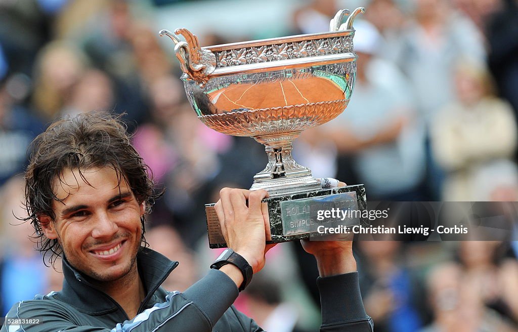 Tennis - Roland Garros French Open 2012 - Men's Finals Day 2