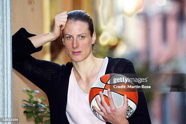 Mailand; DELTA BASKET 92 ALESSANDRIA/PERSONENFEATURE; Sophie VON SALDERN