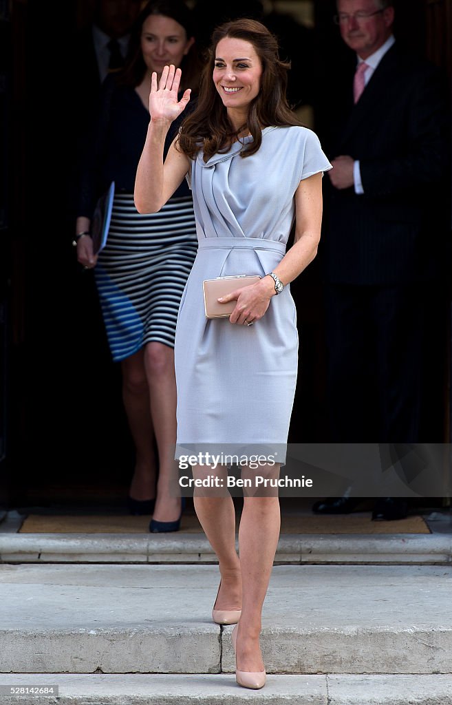 The Duchess Of Cambridge Attends Lunch In Support Of The Anna Freud Centre