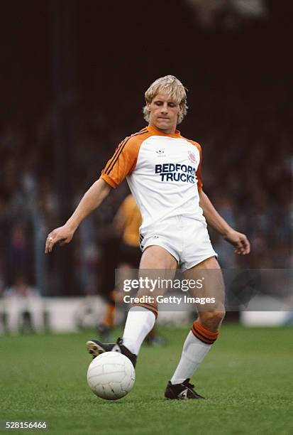 Luton Town striker Paul Walsh in action during the First Division match between Luton Town and Wolves at Kenilworth Road on September 17, 1983 in...