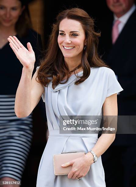 Catherine, Duchess of Cambridge departs Spencer House after attending a lunch in aid of The Anna Freud Centre on May 4, 2016 in London, England.