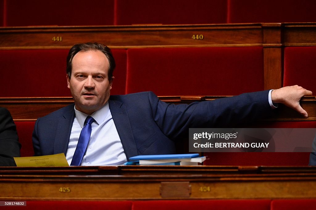 FRANCE-POLITICS-LABOUR-SOCIAL-ASSEMBLY-DEBATE