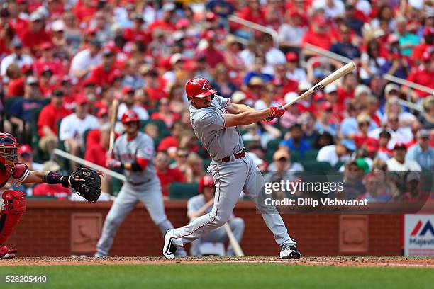 Jordan Pacheco of the Cincinnati Reds bats against the St. Louis Cardinals at Busch Stadium on April 16, 2016 in St. Louis, Missouri.