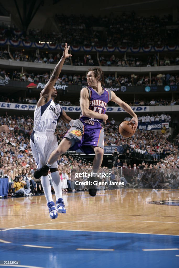 Phoenix Suns v Dallas Mavericks