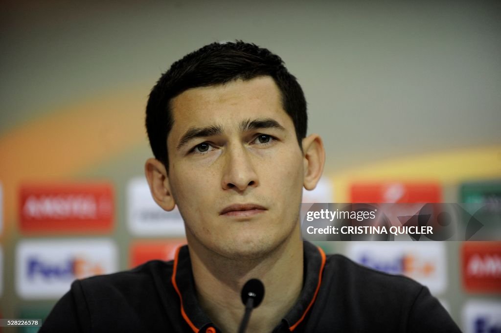 FBL-EUR-C3-SHAKHTAR-PRESSER