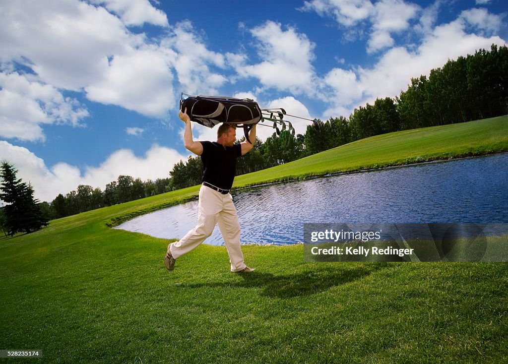 Frustrated golfer