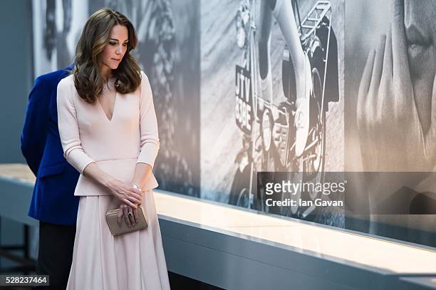 Catherine, Duchess of Cambridge visits the "Vogue 100: A Century Of Style" exhibition at National Portrait Gallery on May 4, 2016 in London, England....