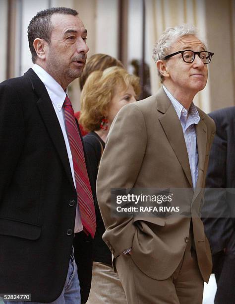 Garci 55 L R Jose Luis Garci Stock Photos, High-Res Pictures, and Images ...