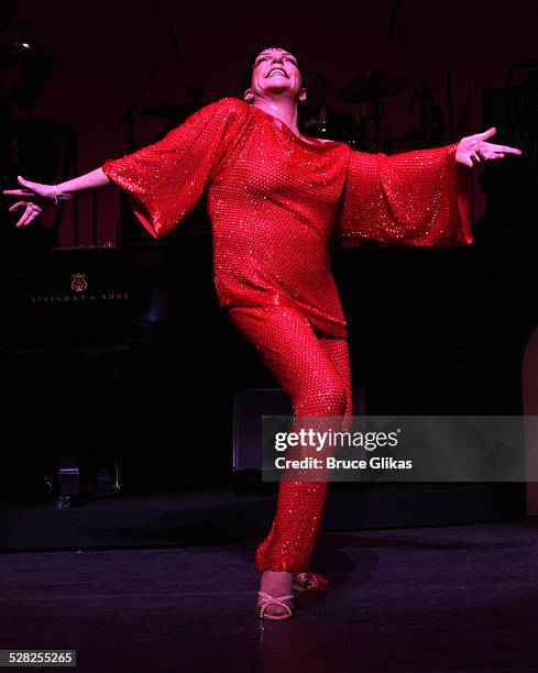 Liza Minnelli performs on the opening night of Liza's At The Palace... On Broadway at the Palace Theatre on December 3, 2008 in New York City.