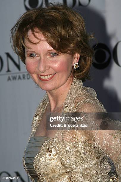 Kate Burton, nominee for Best Performance by a Leading Actress in a Play for The Constant Wife