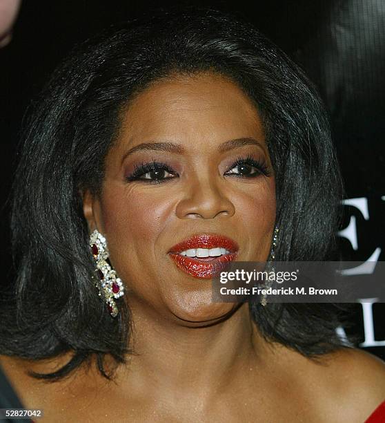 Oprah Winfrey Legends Ball 2005 Full Video 26 Oprah Winfrey Hosts Legends Ball Stock Photos, High-Res Pictures