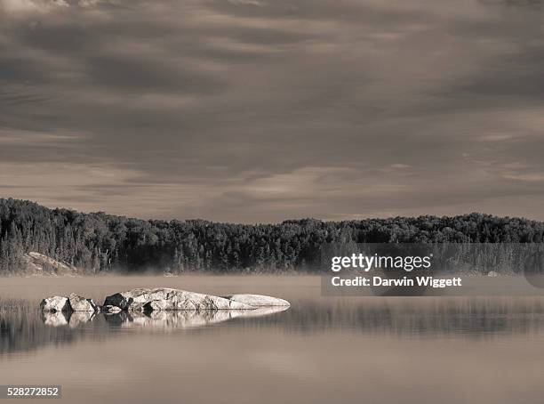 french lake, quetico prov. park, ontario, canada - quetico provincial park stock pictures, royalty-free photos & images