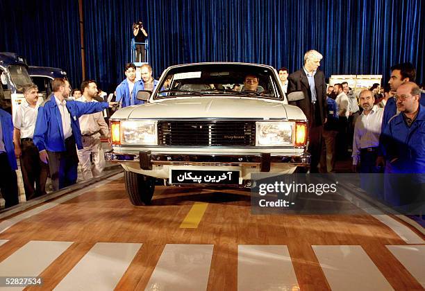 Pykan Iran 522 Paykan Stock Photos, High-Res Pictures, and Images - Getty Images