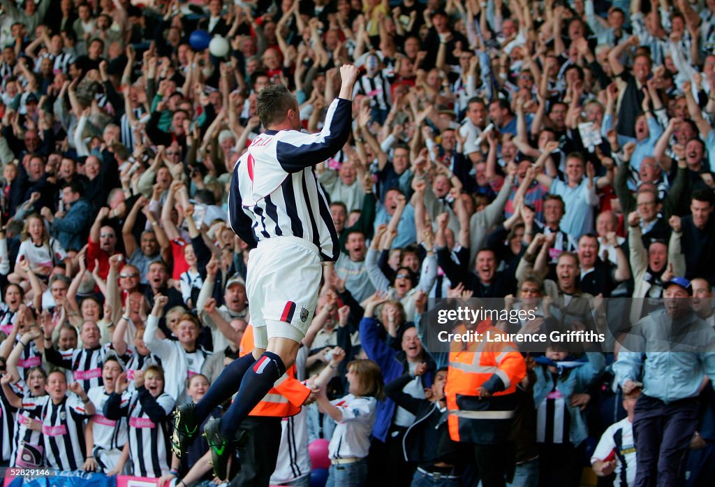 West Bromwich Albion v Portsmouth