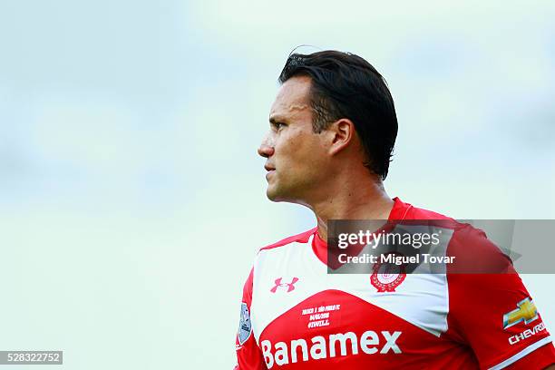 Aaron Galindo of Toluca looks on during the match between Toluca and Sao Paulo as part of the Copa Bridgestone Libertadores 2016 at Nemesio Diez...