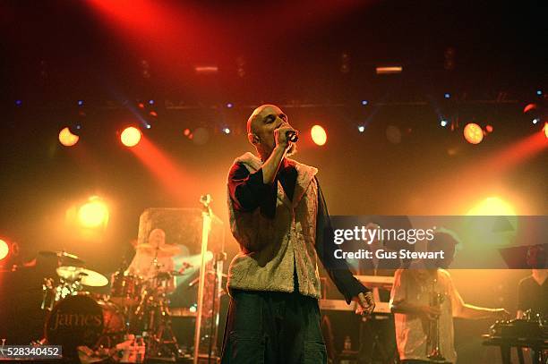 Tim Boothe Dancing 1,993 Tim Booth Photos & High Res Pictures - Getty Images