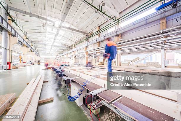 fabrik: holz yard - holzlager stock-fotos und bilder