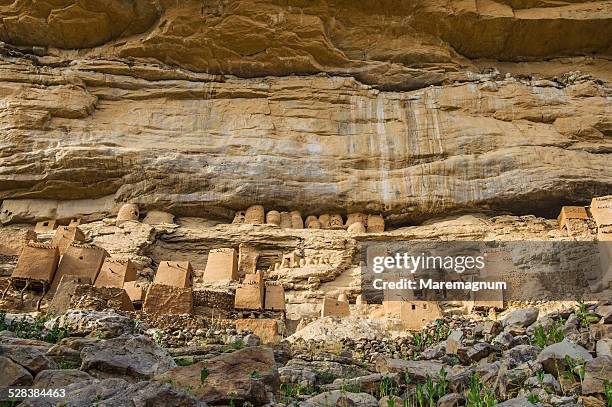 tirelli village - dogon stock pictures, royalty-free photos & images