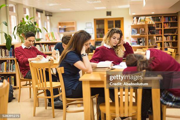 Turkish Students Istanbul University Photos and Premium High Res Pictures - Getty Images