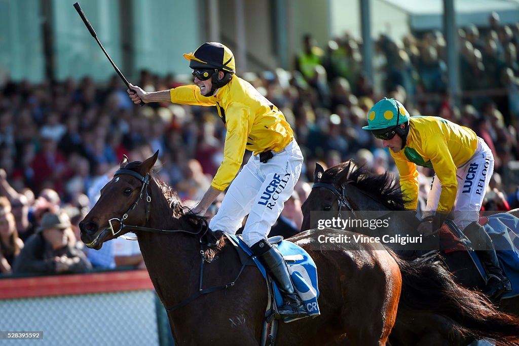 Warrnambool Racing - Grand Annual Day