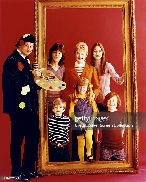 The cast of American TV sitcom 'The Partridge Family', September 1971. Clockwise, from left: Dave Madden, David Cassidy, Shirley Jones, Susan Dey,...