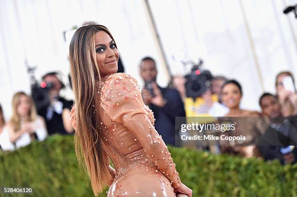 Beyonce attends the "Manus x Machina: Fashion In An Age Of Technology" Costume Institute Gala at Metropolitan Museum of Art on May 2, 2016 in New...