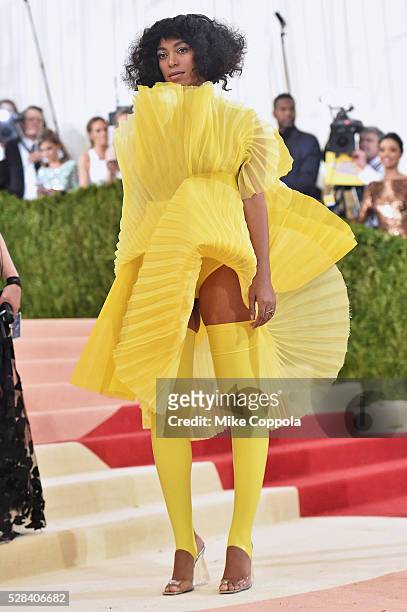 Solange Knowles attends the "Manus x Machina: Fashion In An Age Of Technology" Costume Institute Gala at Metropolitan Museum of Art on May 2, 2016 in...