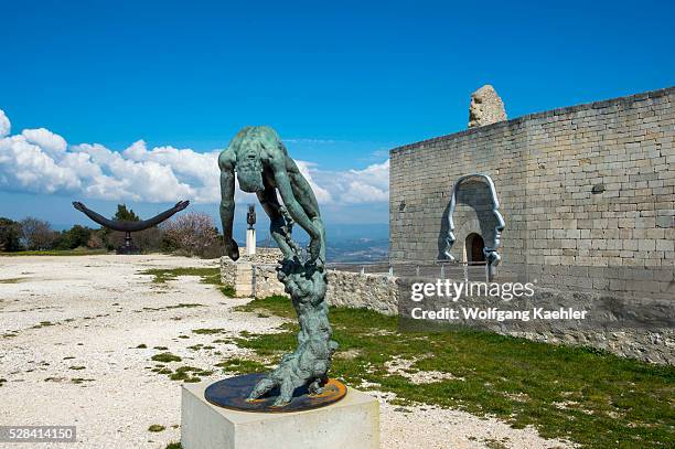 Bronze artwork at the Chateau de Lacoste above the hillside village of Lacoste in the Luberon in the Provence-Alpes-C��te d'Azur region in...