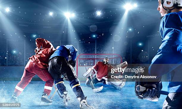 ice hockey players in action - hockey player 個照片及圖片檔