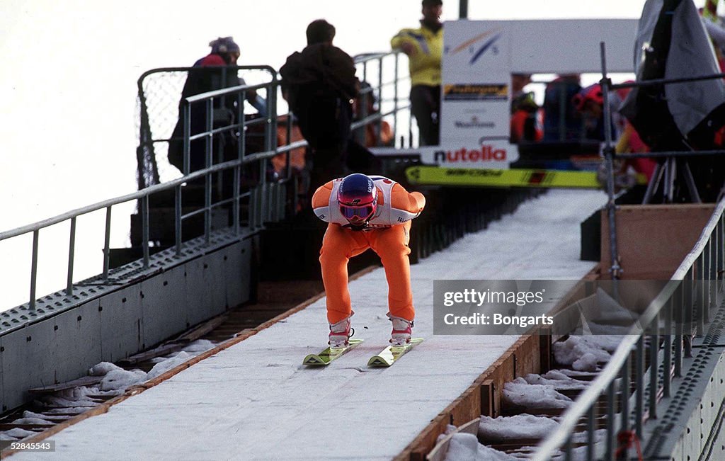 SKISPRINGEN: NEUJAHRSSPRINGEN 1994 in GARMISCH PARTENKIRCHEN, 01.01.94