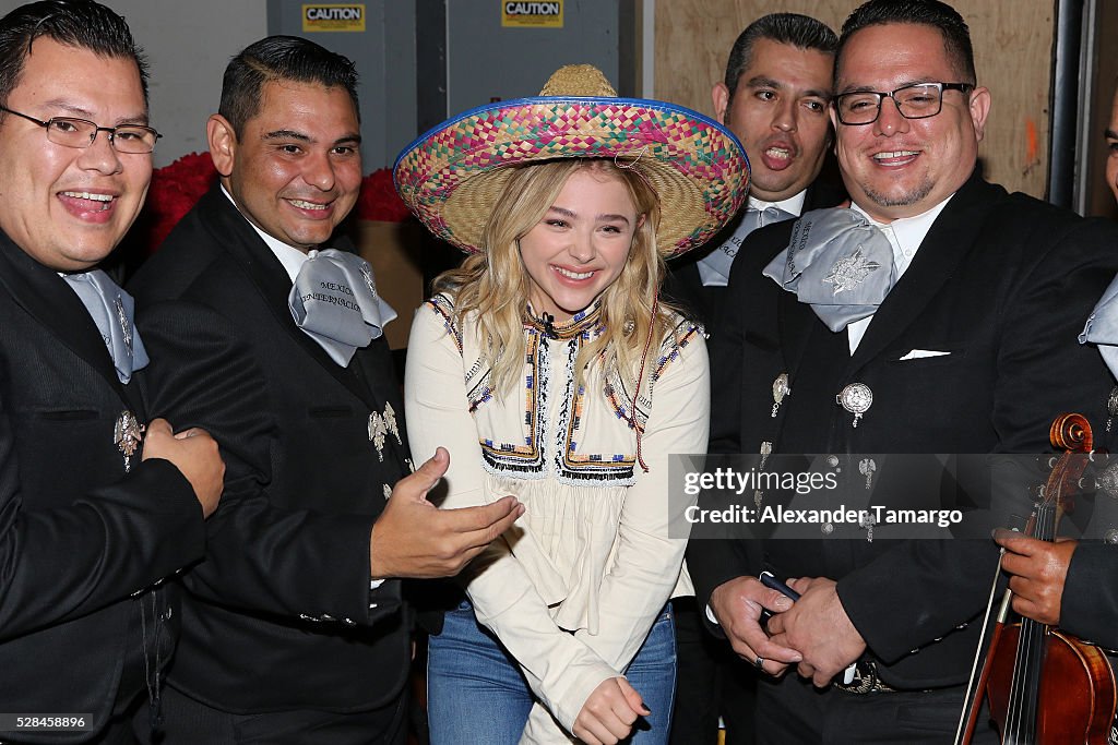 Celebrities On The Set Of Univision's "Despierta America"